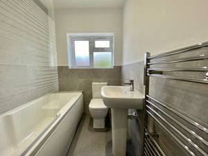 Bathroom/WC- click for photo gallery
